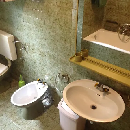 Paris With Jacuzzi And Sea View