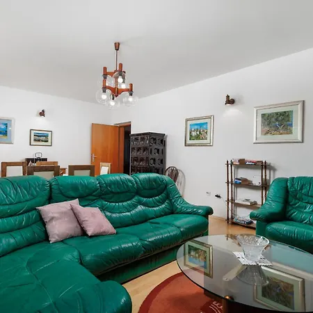 Paris Near Crikvenica Croatia - Terrace Jacuzzi And Sea View Šmrika